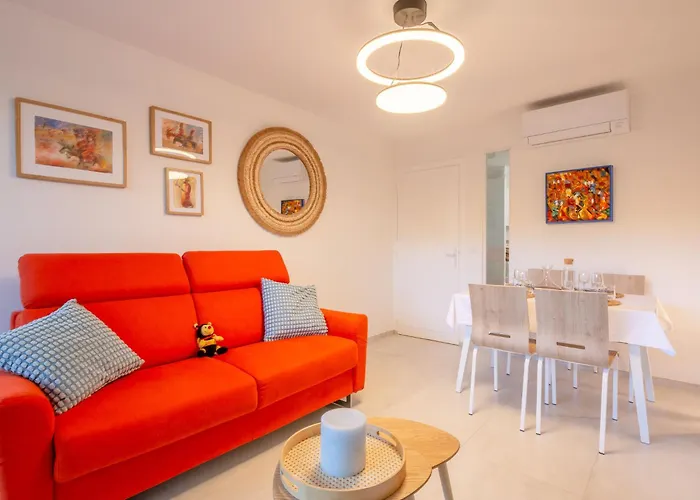 Le Boreal-3 By Interhome Сен-Рафаэль